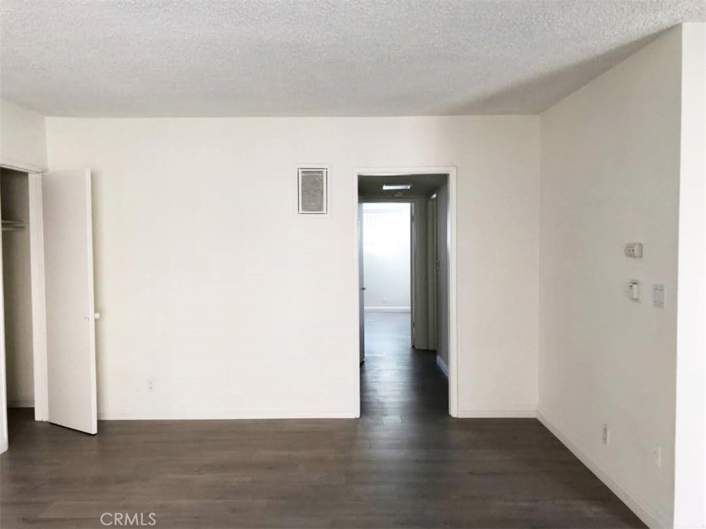 703 E California Boulevard - Photo 8