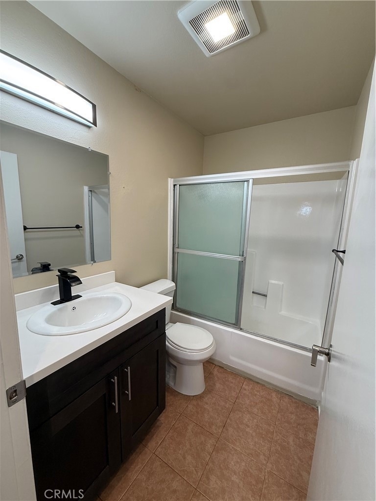 602 W California - Photo 5