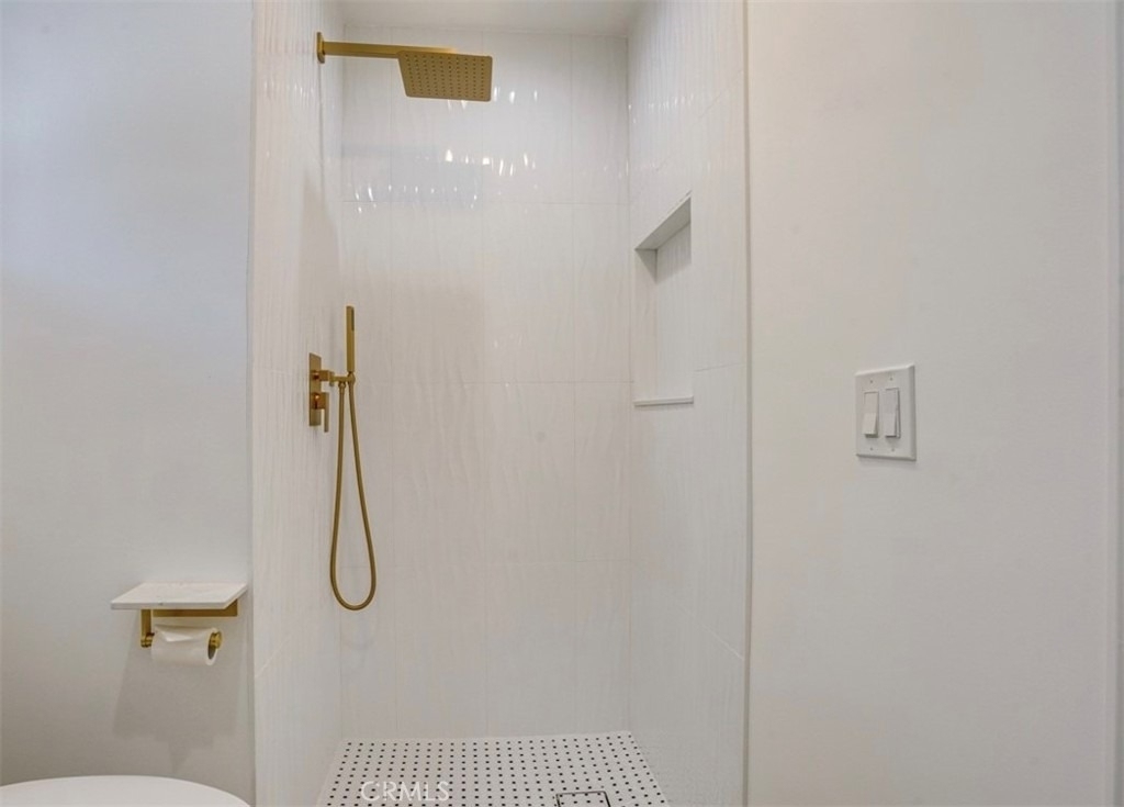 24306 Gilmore Street - Photo 25