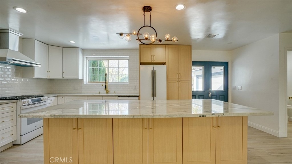 24306 Gilmore Street - Photo 63