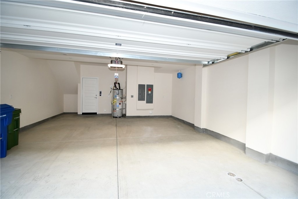 1487 Skyline Lane - Photo 31