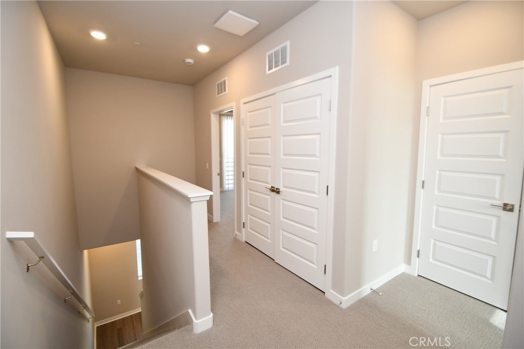 1487 Skyline Lane - Photo 11