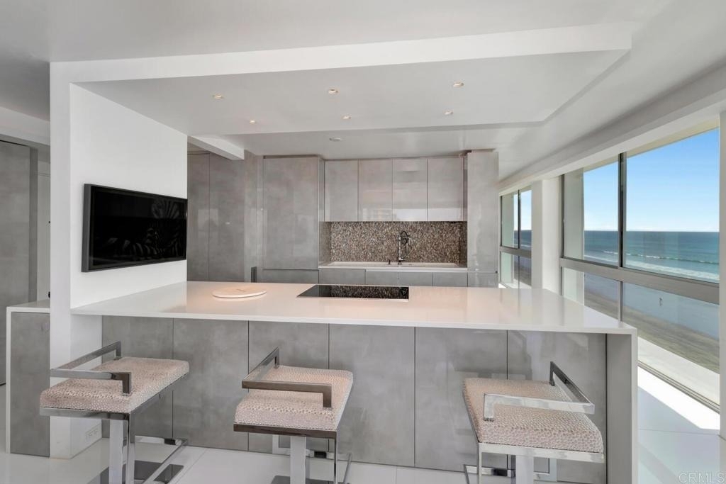 1760 Avenida Del Mundo - Photo 10