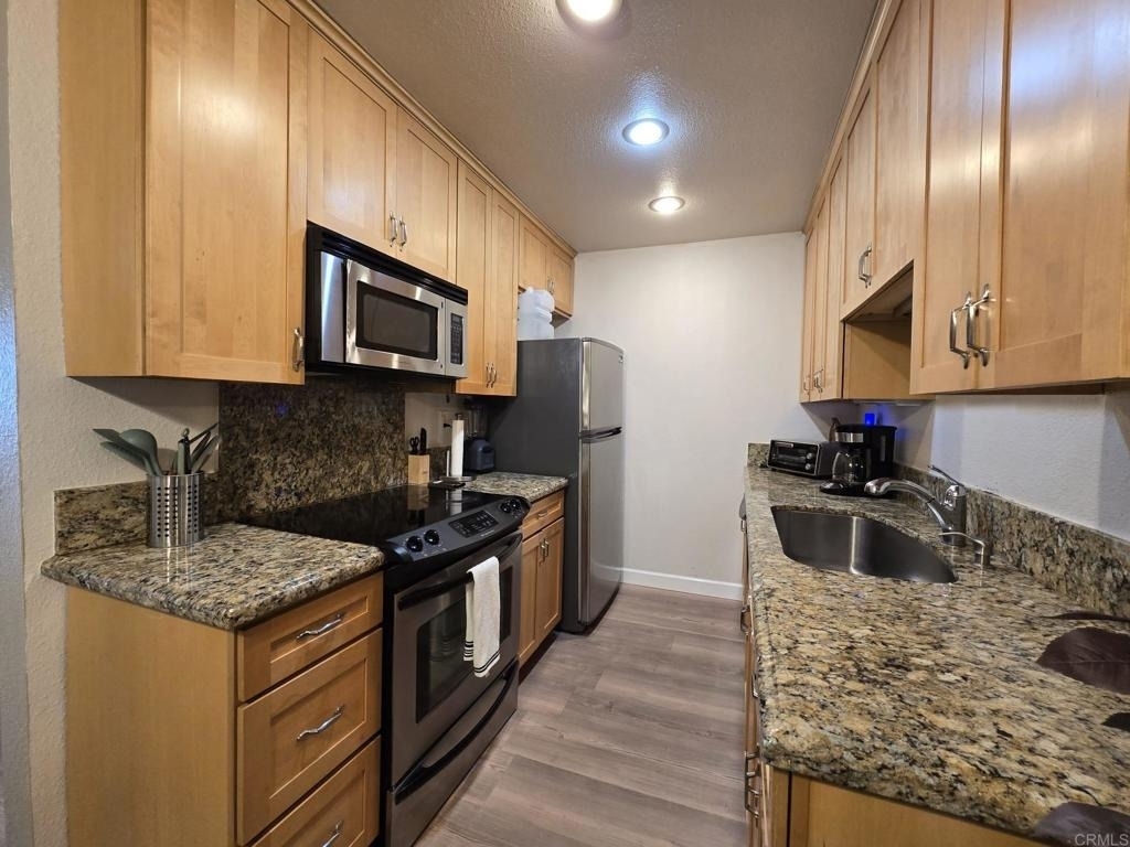 528 Anita Street - Photo 8