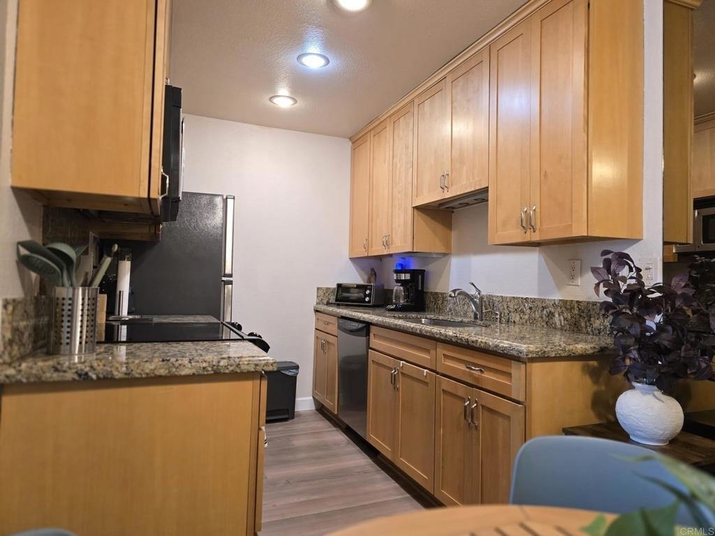 528 Anita Street - Photo 6