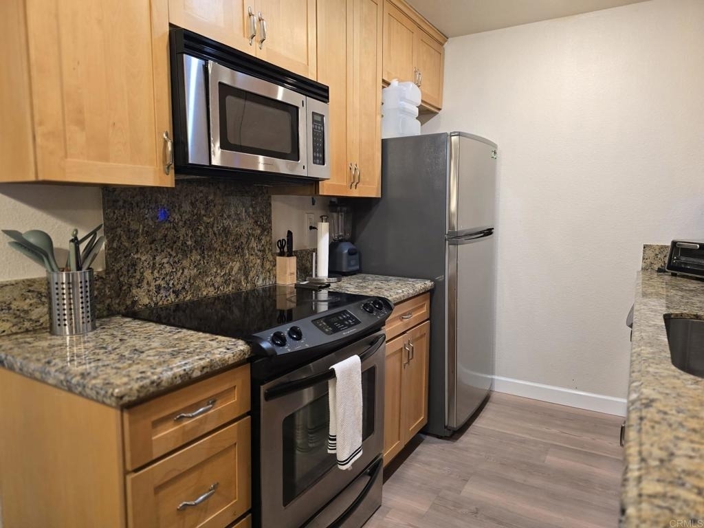 528 Anita Street - Photo 9
