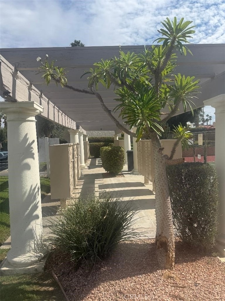 2701 E Mesquite - Photo 17