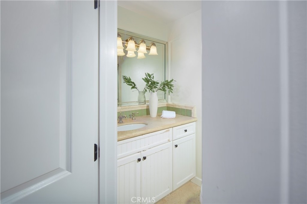 2857 Wards Terrace - Photo 4