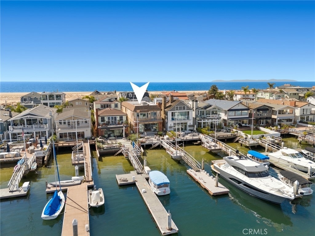 1214 E Balboa Boulevard - Photo 0