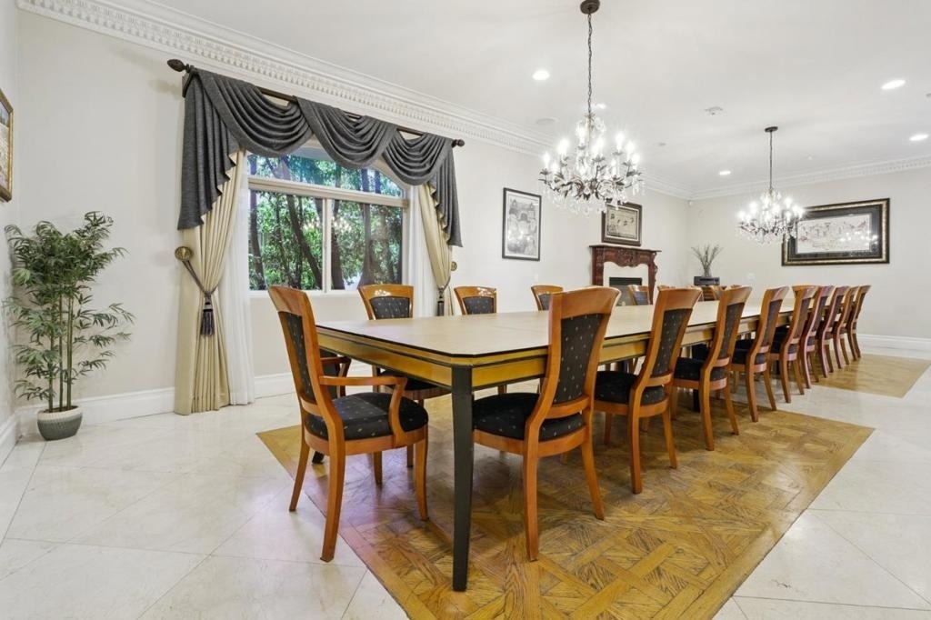 5344 Leghorn Avenue - Photo 3