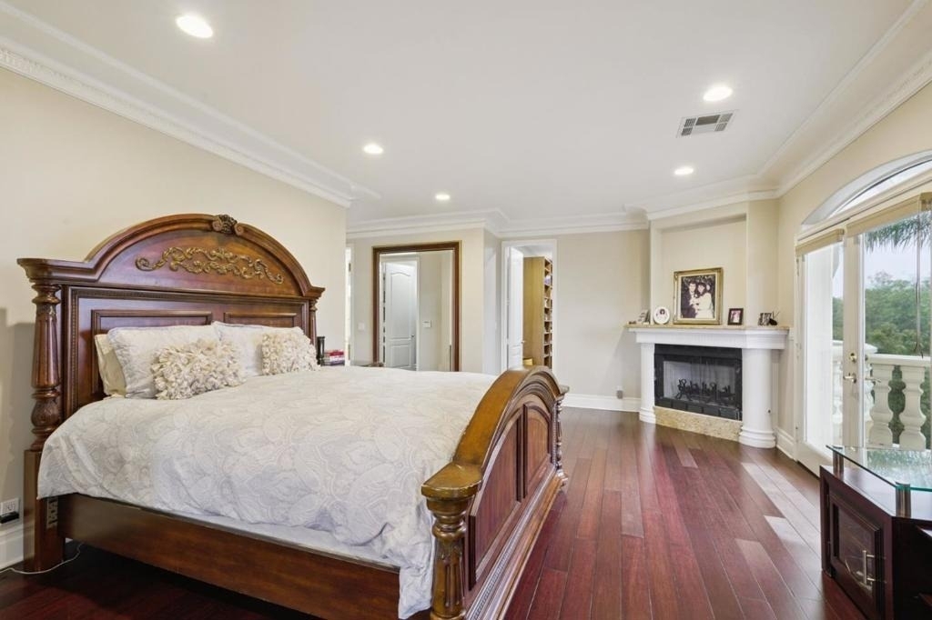 5344 Leghorn Avenue - Photo 12