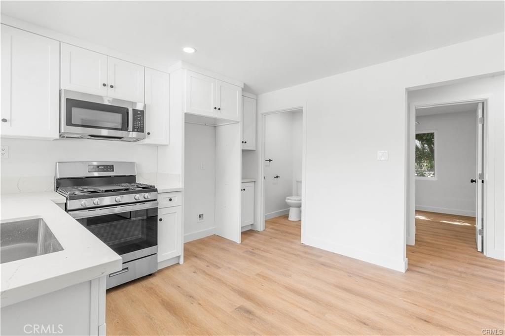 6525 Ajax Avenue - Photo 2