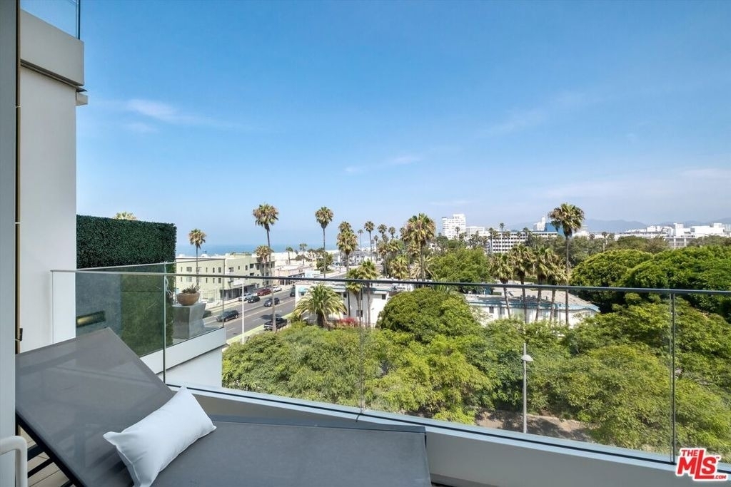 1705 Ocean Avenue - Photo 22