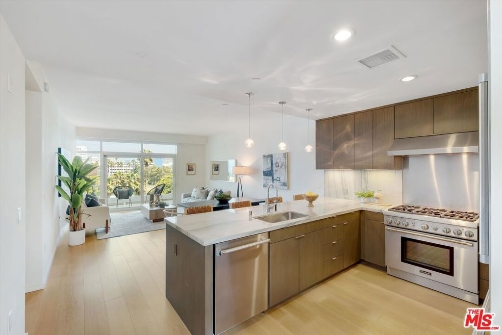 1705 Ocean Avenue - Photo 11