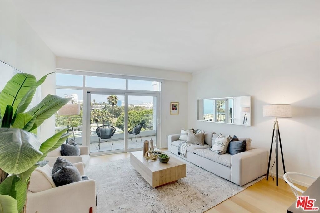 1705 Ocean Avenue - Photo 8
