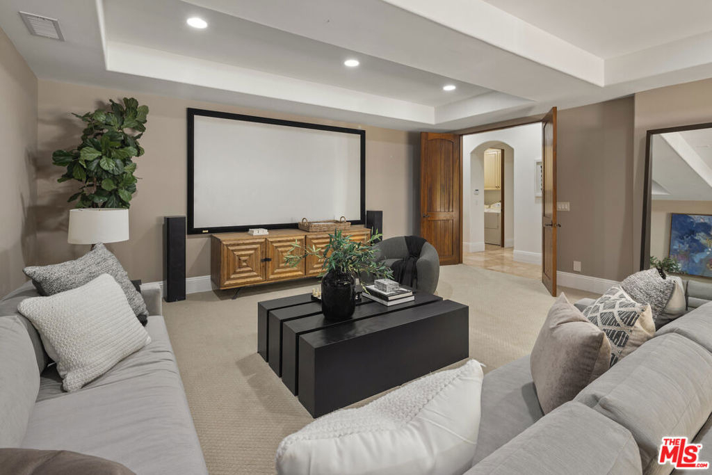 587 Entrada Drive - Photo 26