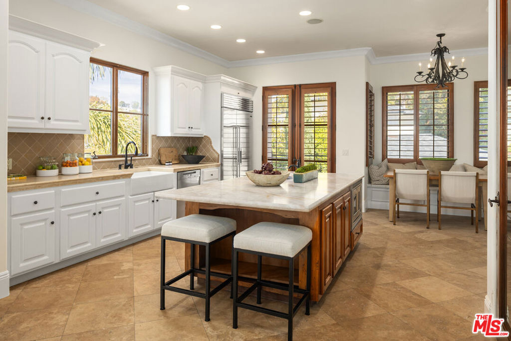 587 Entrada Drive - Photo 8