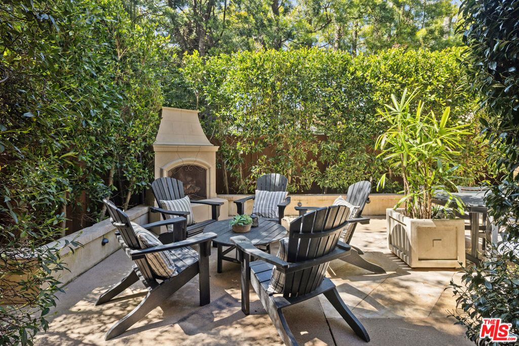 587 Entrada Drive - Photo 30
