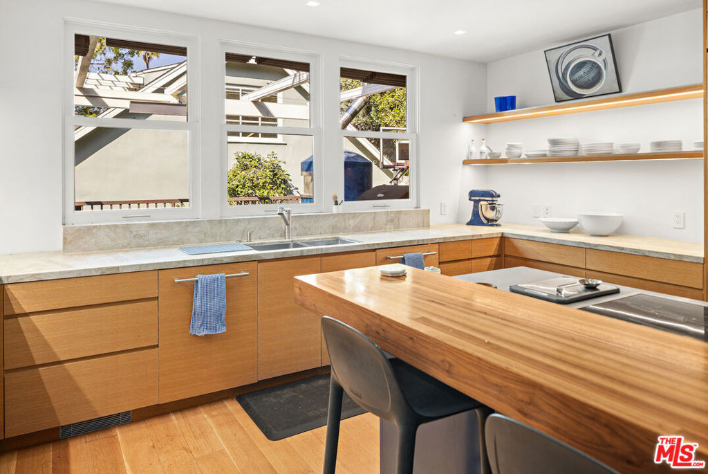 165 Mabery Road - Photo 10