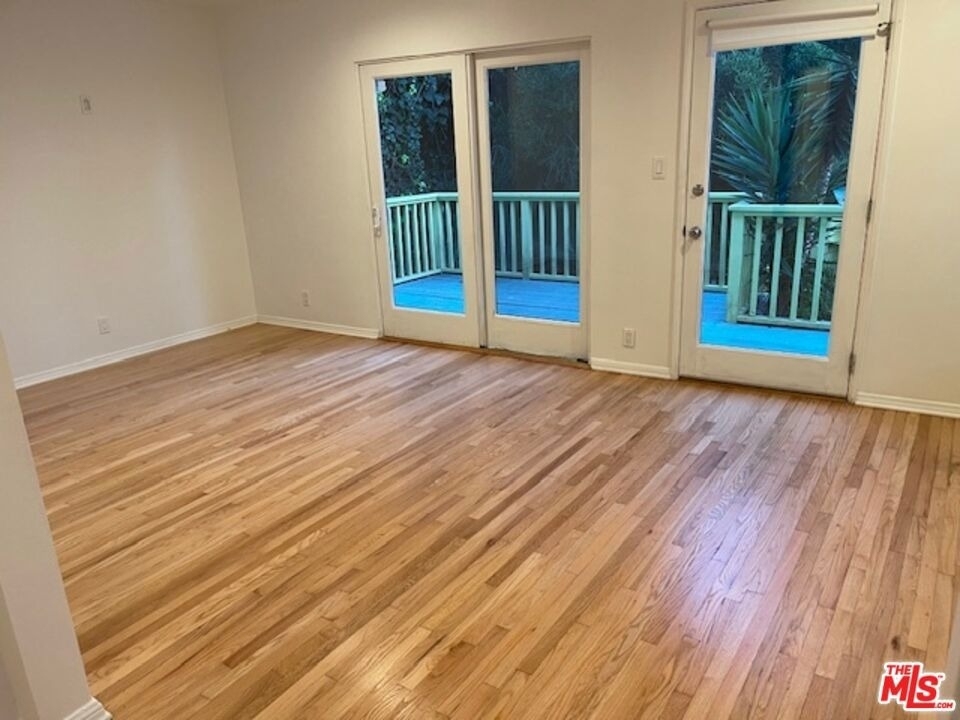 45 Thornton Avenue - Photo 1