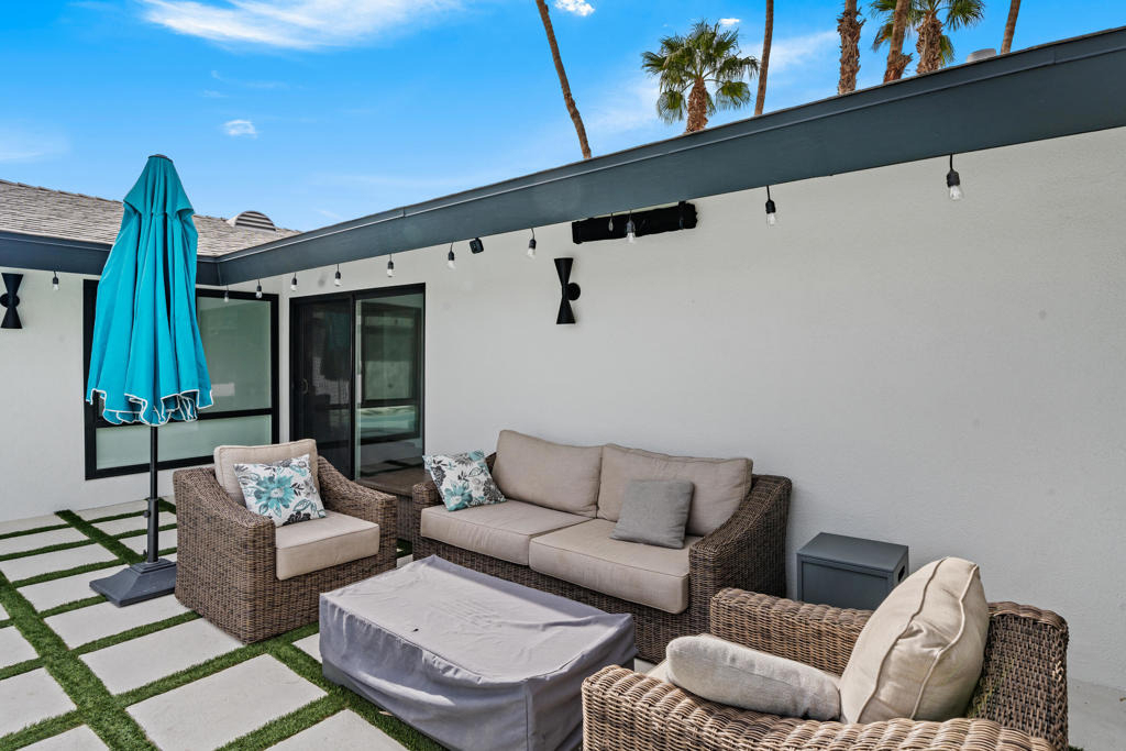 43490 Bath Point Court - Photo 32
