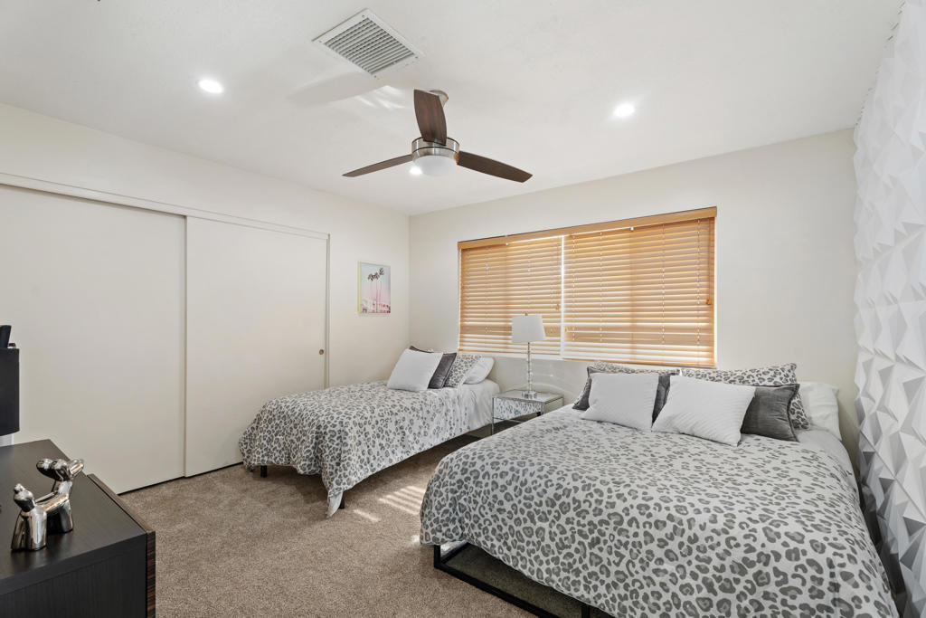 43490 Bath Point Court - Photo 22