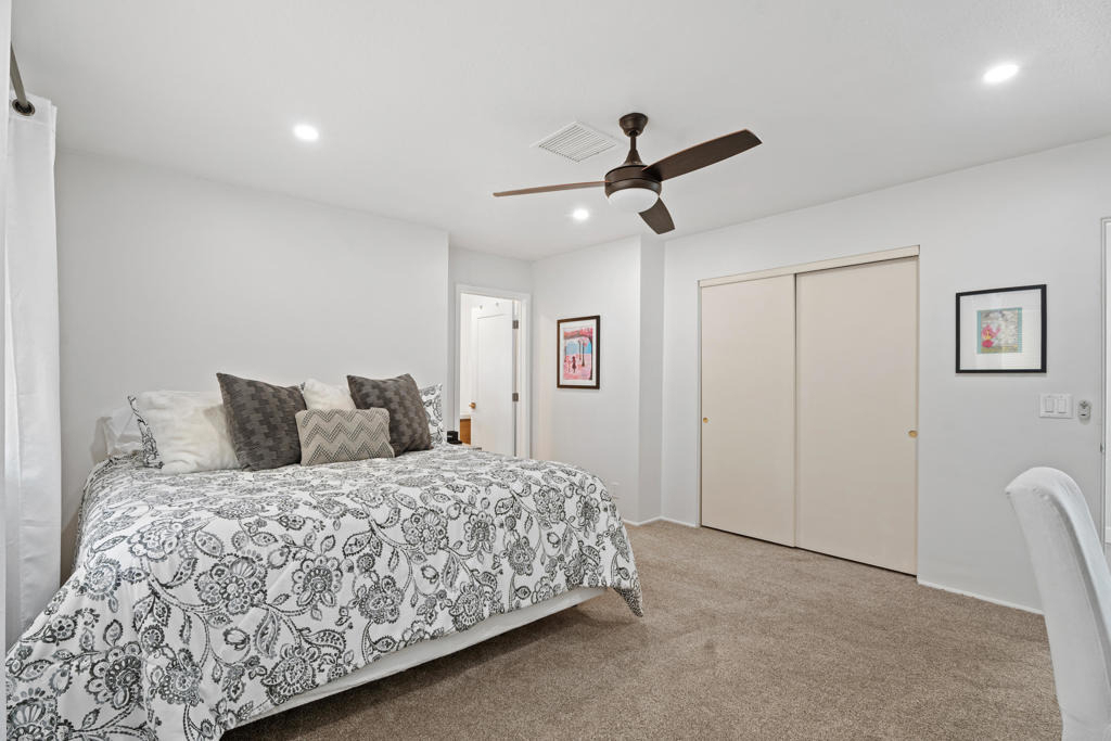 43490 Bath Point Court - Photo 17