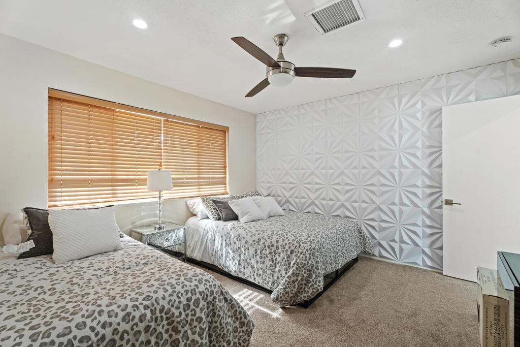 43490 Bath Point Court - Photo 23