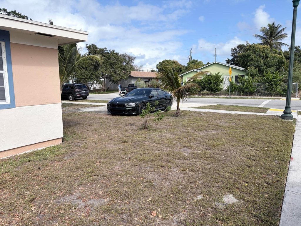 213 Se 9th Street - Photo 5