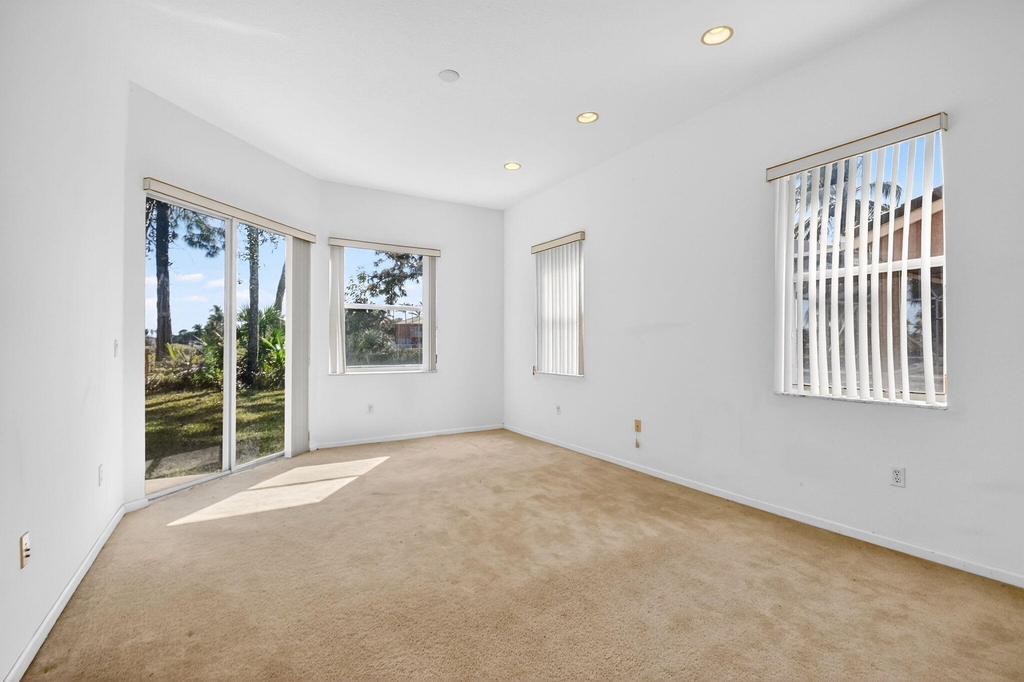 2431 Westmont Drive - Photo 24