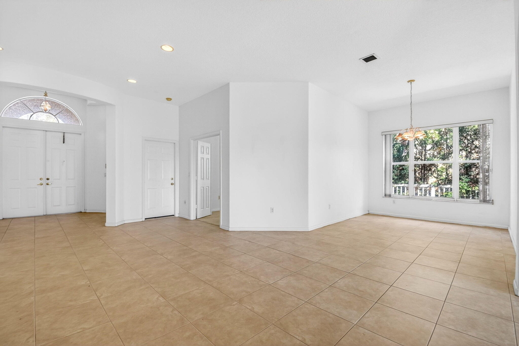 2431 Westmont Drive - Photo 8