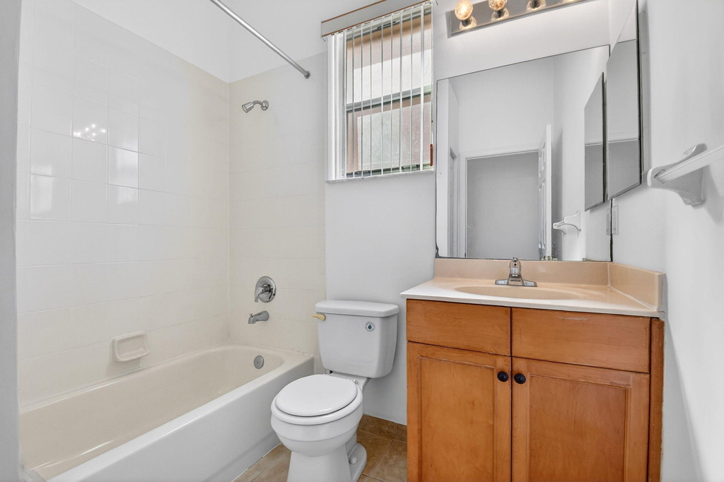 2431 Westmont Drive - Photo 34