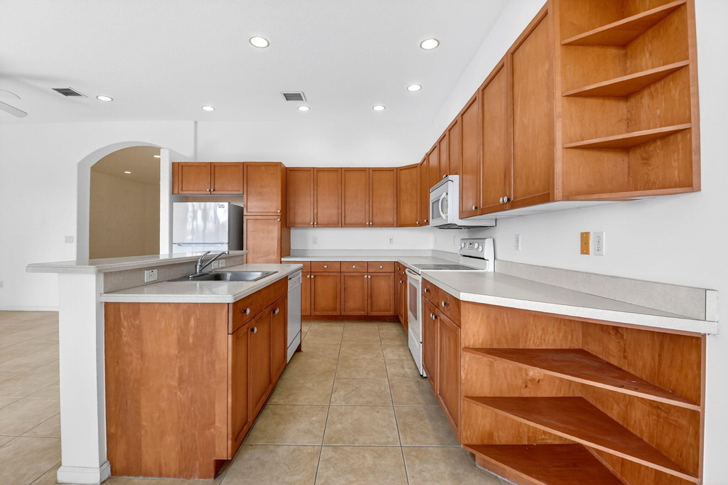 2431 Westmont Drive - Photo 17