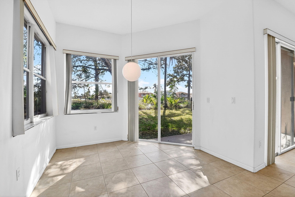 2431 Westmont Drive - Photo 21