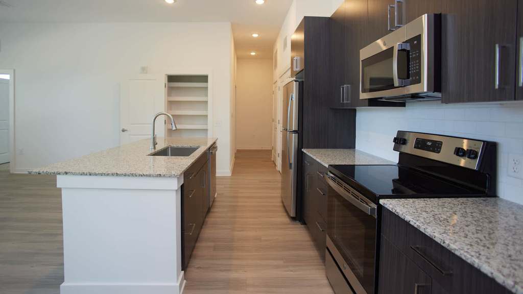 680 Hamilton Ave Se - Photo 4