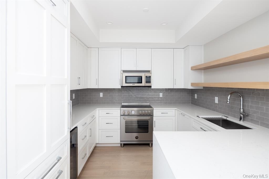123 Sterling Avenue - Photo 1