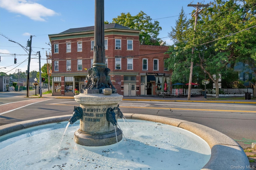 11 Main Street - Photo 13