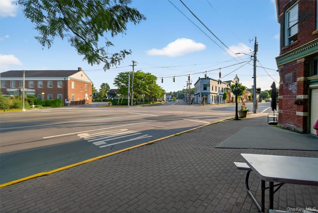 11 Main Street - Photo 10