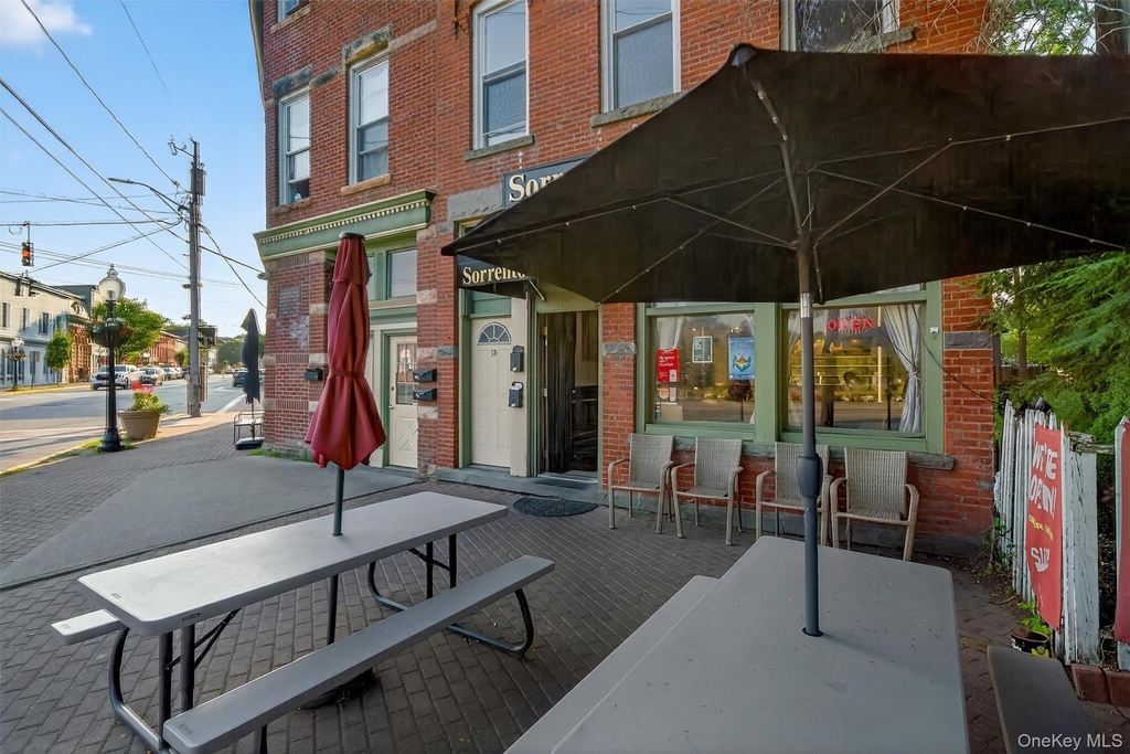 11 Main Street - Photo 12