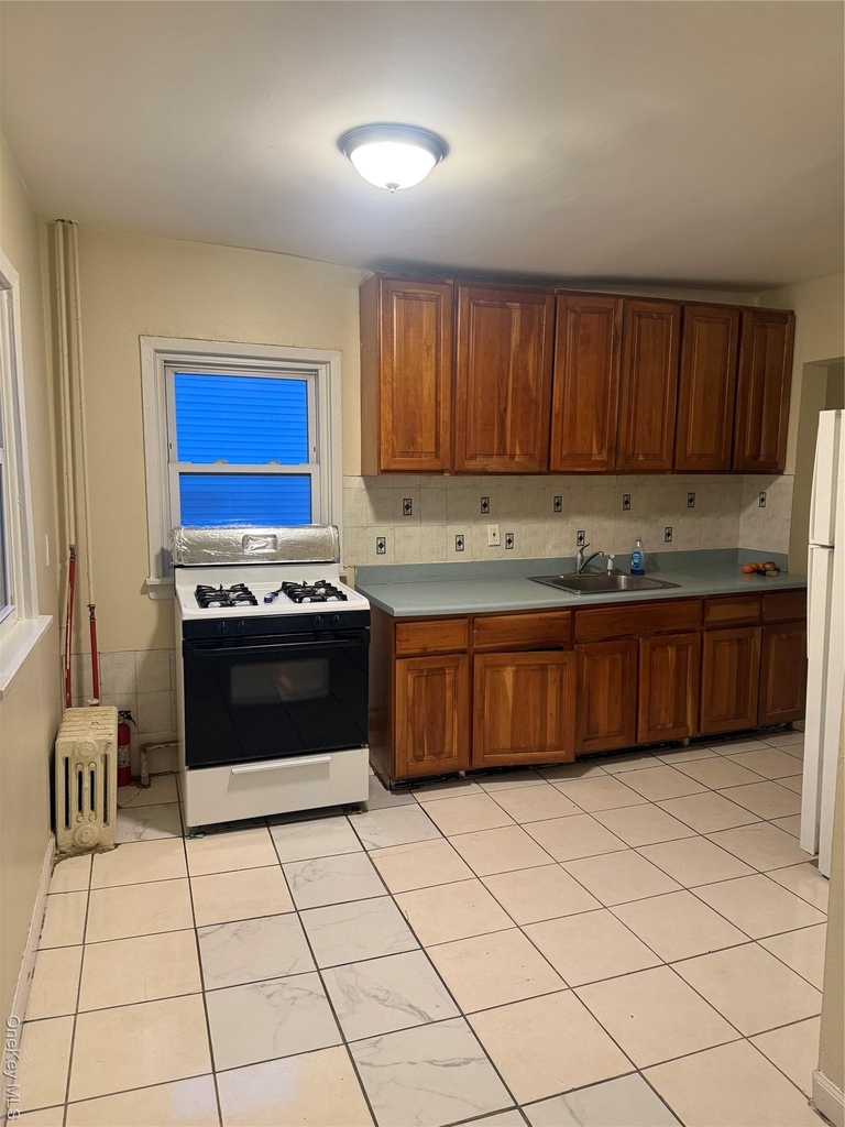 33 Kingston Avenue - Photo 8