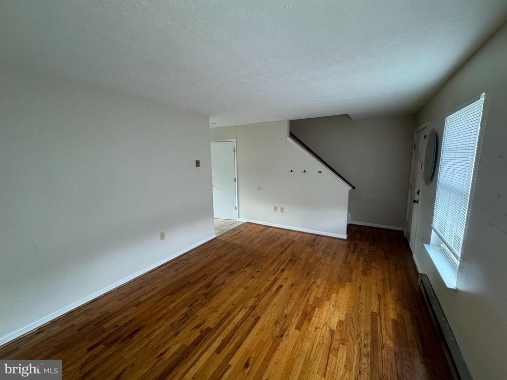 205 Little River Drive - Photo 2