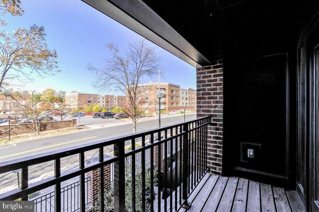2101 N Monroe Street - Photo 12