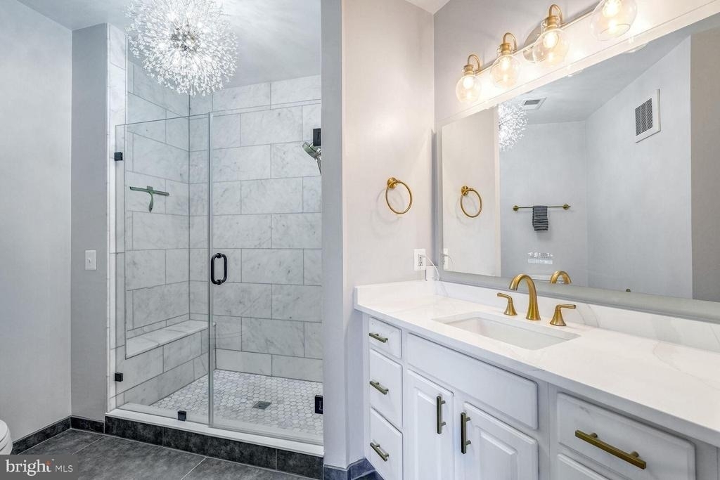 2101 N Monroe Street - Photo 10