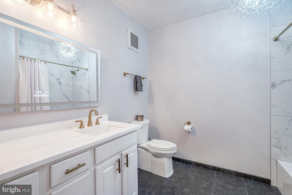 2101 N Monroe Street - Photo 7