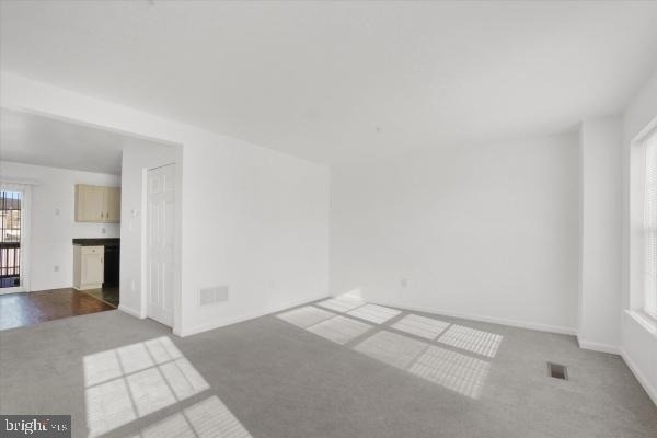 655 Fisher Drive - Photo 2