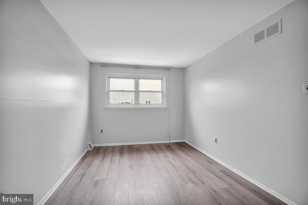 3639 Gaul Street - Photo 11