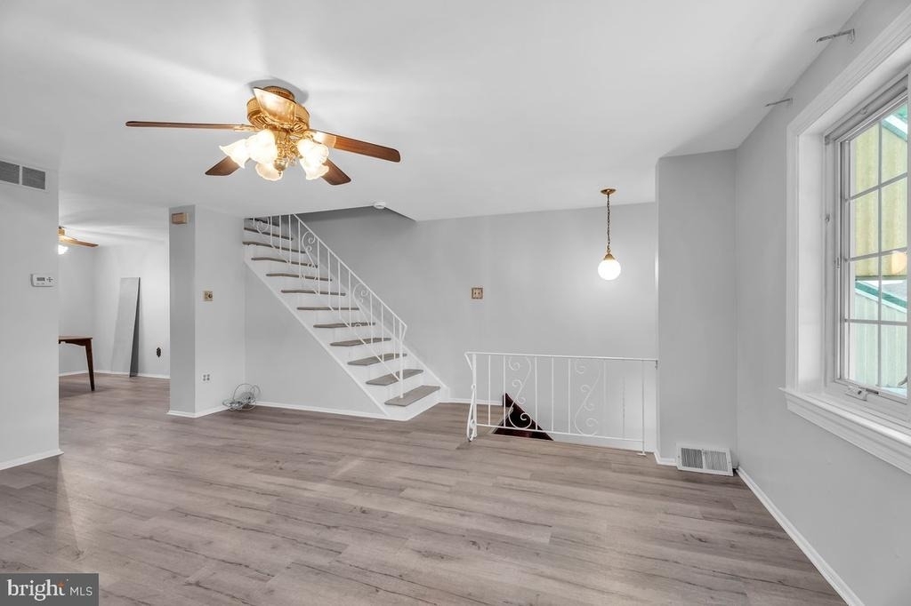 3639 Gaul Street - Photo 4