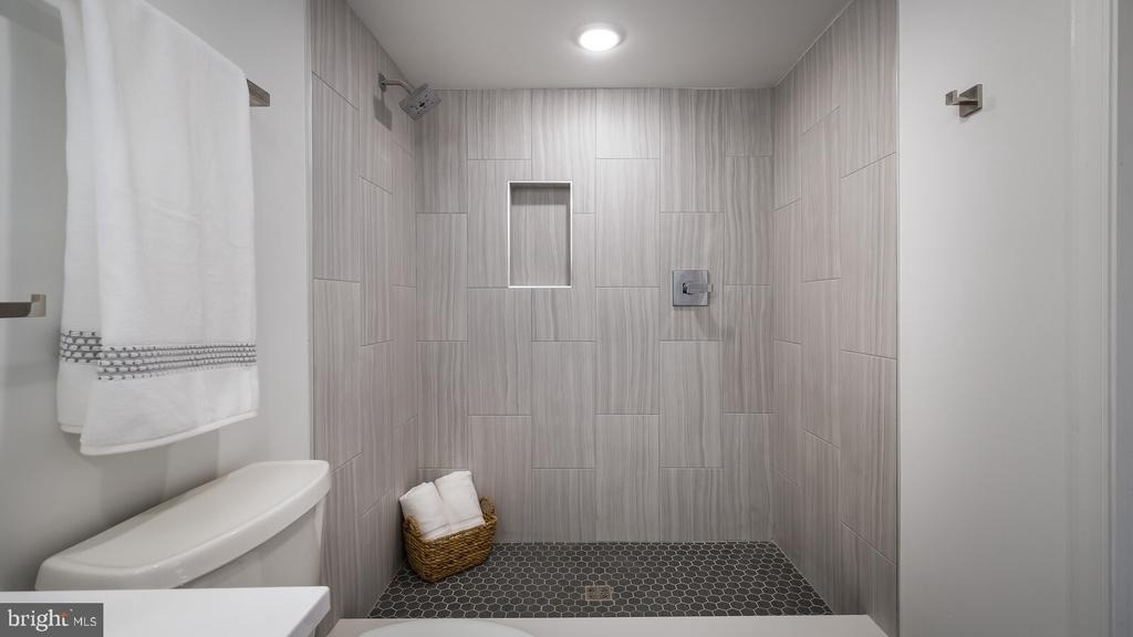 1825 Callowhill Street - Photo 24