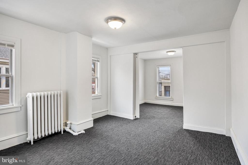 24 W Broad Street - Photo 7
