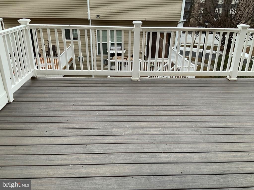 3301 Castle Ridge Circle - Photo 17